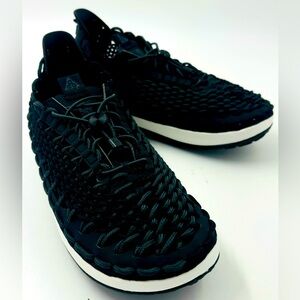 Nike ACG Watercat+ Black White Limited Edition Rare Size Men’s US 8 Women’s 10.